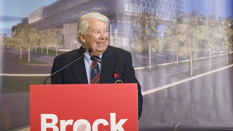 Roy Cairns speaks at his family's donation to Brock's new health and bioscience research centre, which now bears his name.