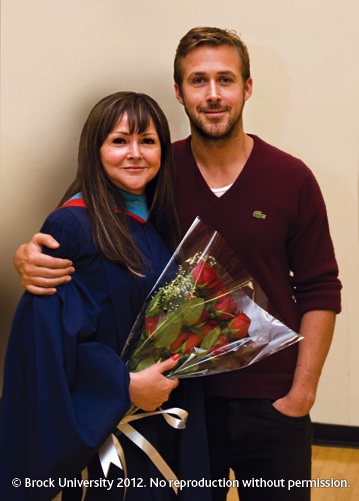 Hollywood actor Ryan Gosling attended the graduation of his mother, Donna, on Wednesday.