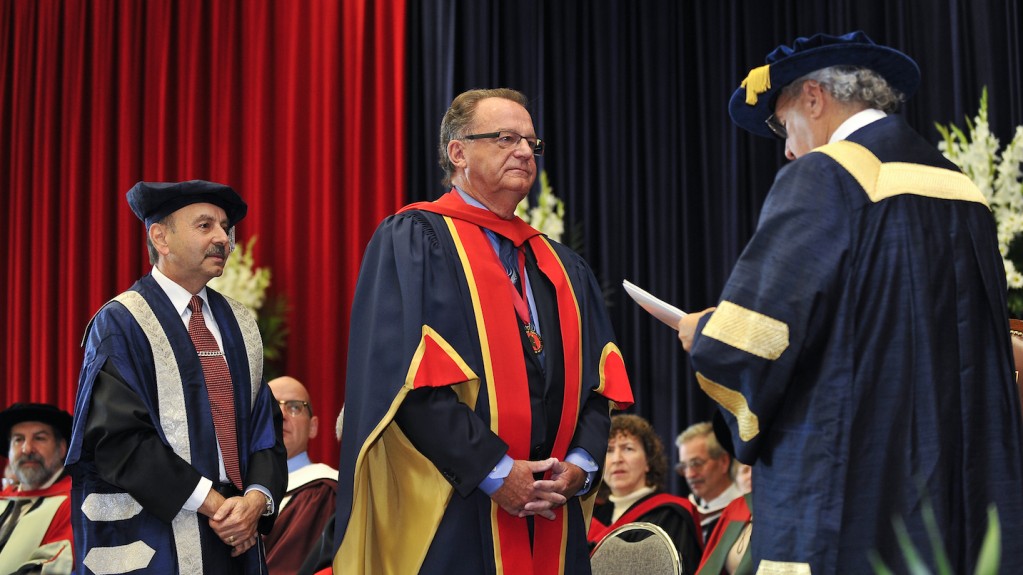 Niagara businessman and community leader David S. Howes receives an honoray degree at Fall Convocation 2012