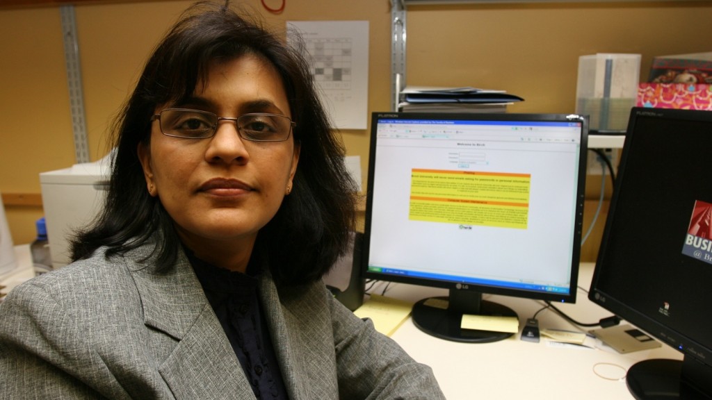 Teju Herath from the Goodman School of Business is studying phishing scams with four colleagues from American universities. 
