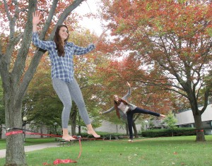 Slacklining students