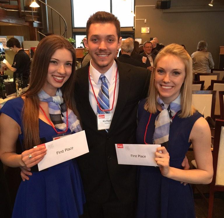 Winners of the 2015 Grant Dobson Case Competition, Shannon O’Rourke, left, Michael Sibbins, and Tina Vanderlinden.