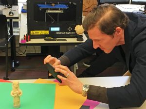 3D printer replicates artifact