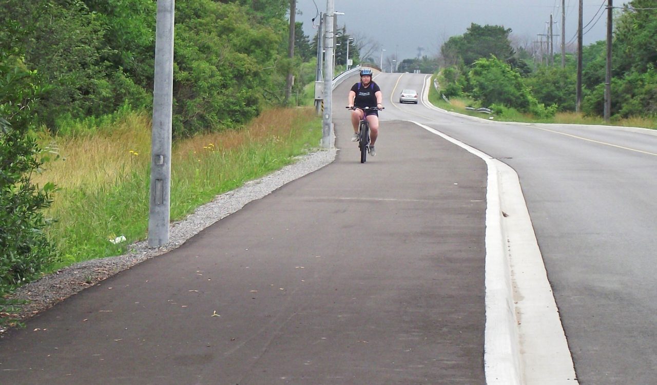 Decew and Merrittville pathway