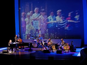Amy Friend's work featured on Diana Krall's tour