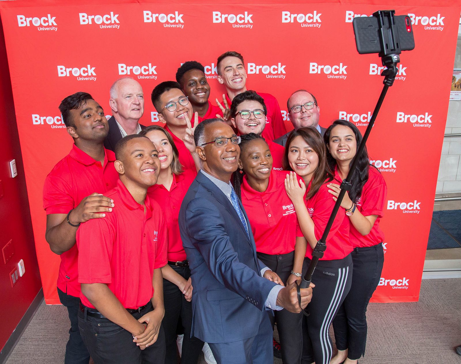 Rất nhiều chương trình học tại Brock University có Co-op - Chương trình thực tập hưởng lương