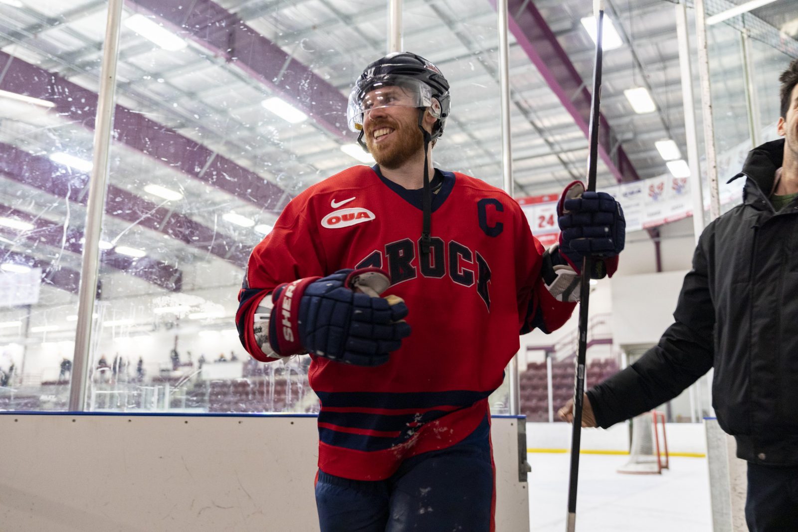 Badgers mens hockey captain snags pro hockey contract with Toledo Walleye 