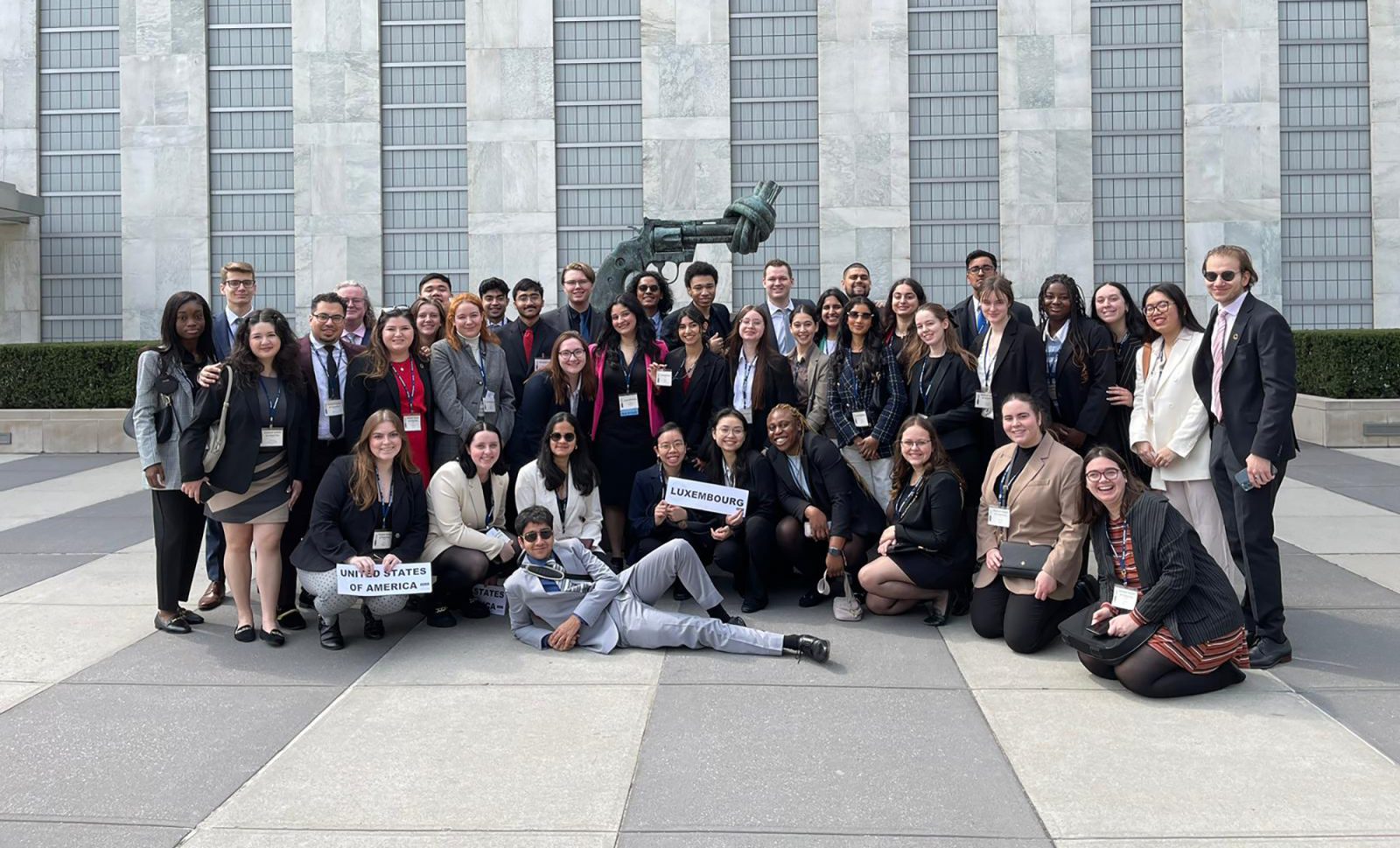 The Brock Model UN team stands in front of the UN Headquarters in New York City.