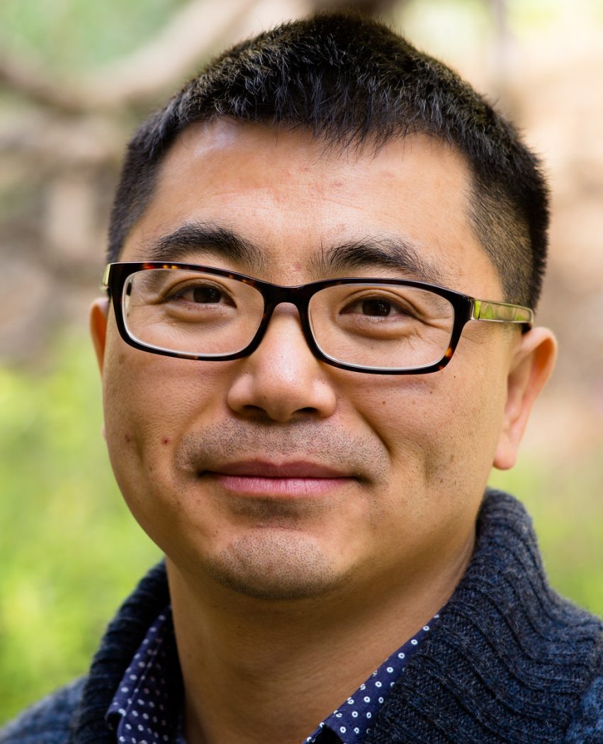Portrait of Jianbo Gao, Brock University Assistant Professor in the Department of Chemistry and Affiliated Professor in the Yousef Haj-Ahmad Department of Engineering.