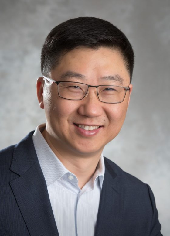 Victor Cui headshot