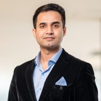 Waqar Portrait Waqar Nadeem Headshot