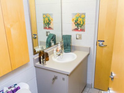 Earp washroom showing sink area