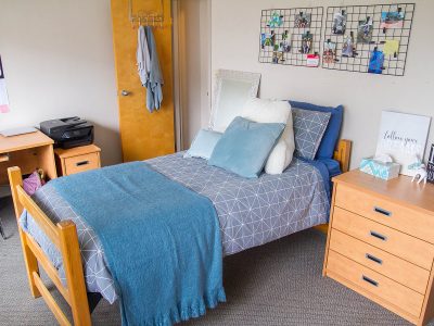 Quarry View bedroom with blue comforter