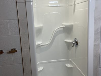 Residence 8 shower