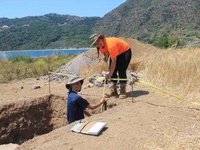 Pantelleria 2 archeology students