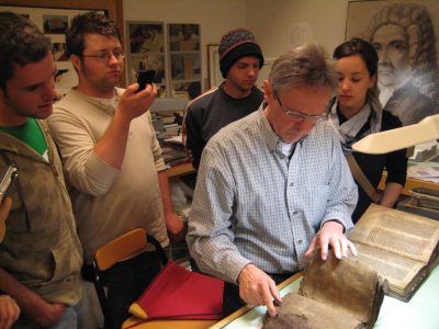 Examining the binding manuscripts