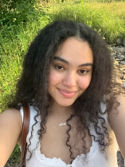 Brock University Teaching Assistant, Dorothy Sierra-Gutierrez