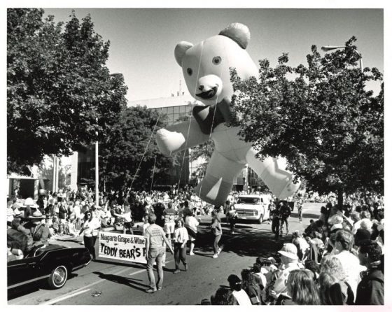 Teddy Bear float during the Grape and Wine Parade