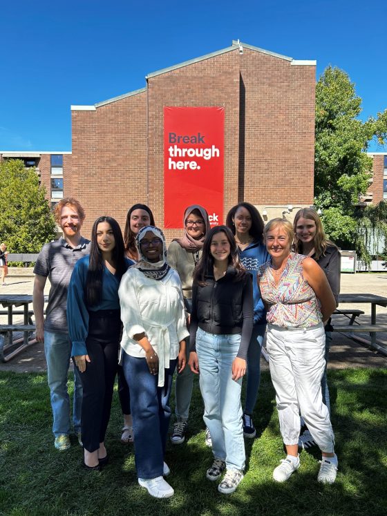 Group of student scientists for Lab Links