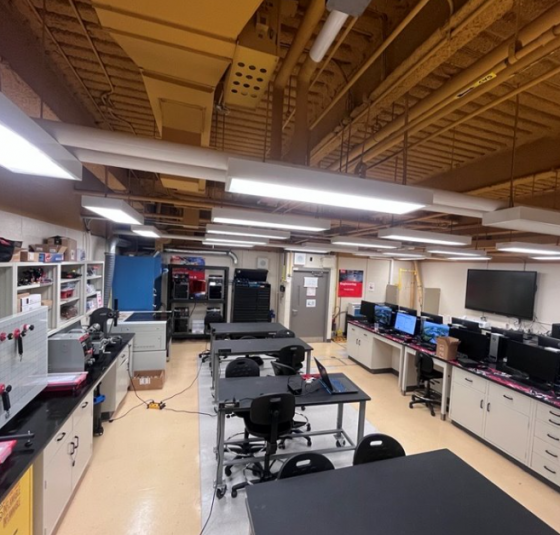 Engineering lab MCH222 floor layout