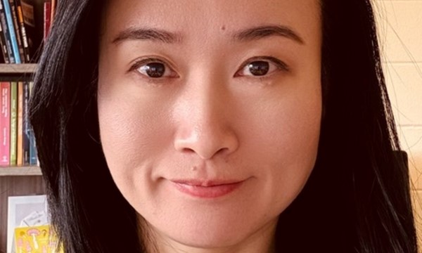 Dr. Ting Hu Headshot for Brock University talk
