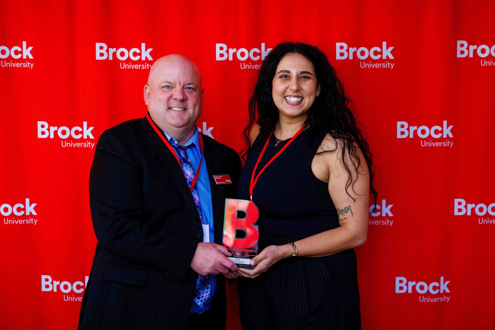 Photo of Alana Perri receiving FOH Distinguished Graduate Award