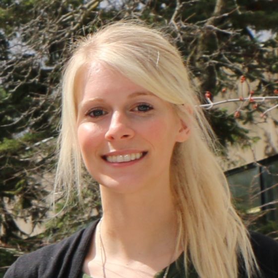 Caitlyn Gallant Headshot