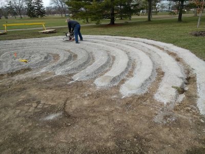 Photo of the labyrinth construction